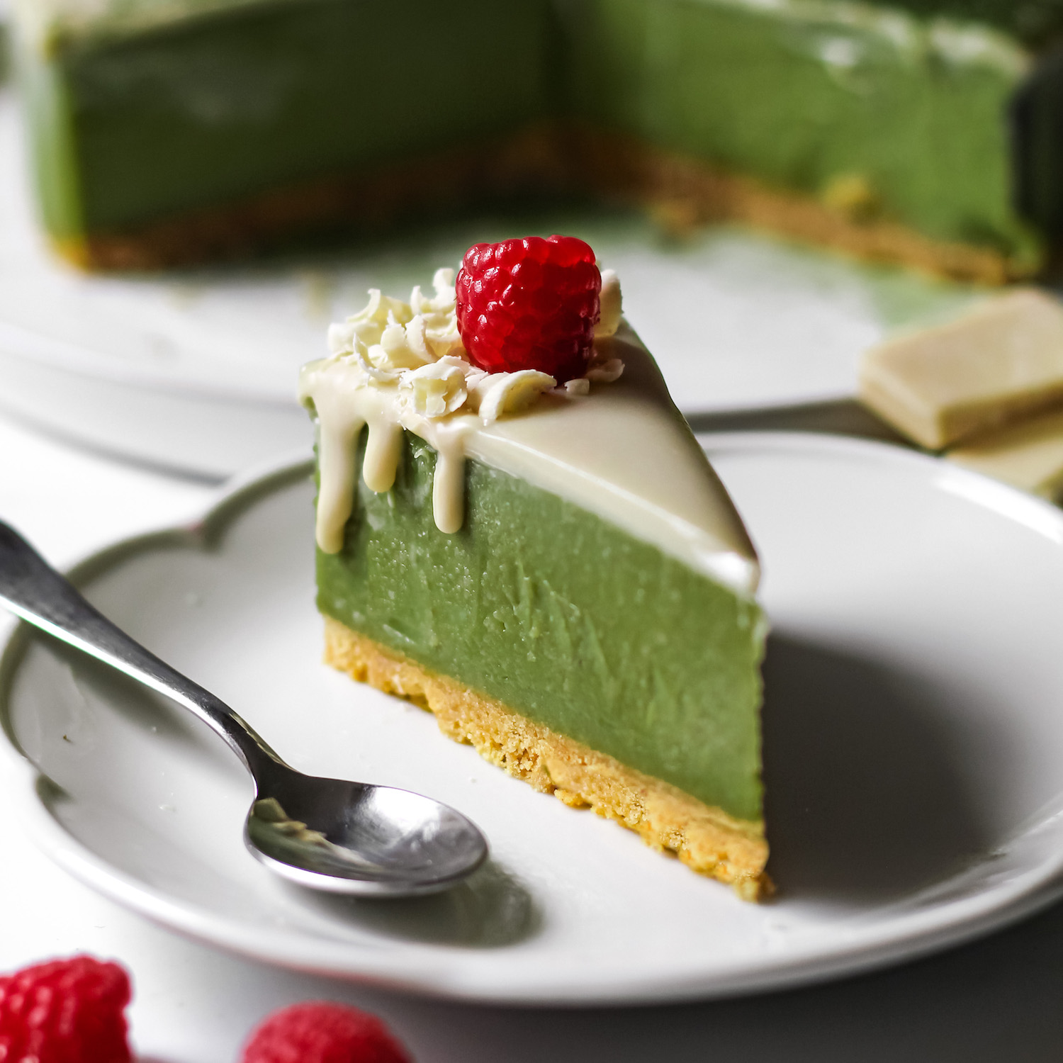 Vegan Matcha Cheesecake (No-bake)
