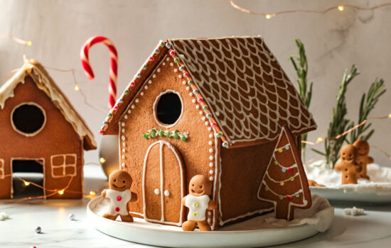 Gingerbread House (Vegan)