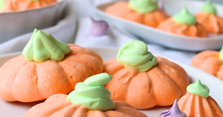 Vegan Pumpkin Meringues